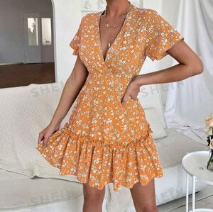 SHEIN Women's Short Sleeve Floral Print Ruffled Hem Dress New